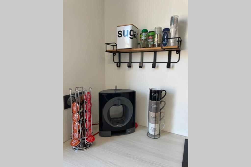 Appartement De Adrien Garage Prive Charleville-Mezieres Ngoại thất bức ảnh