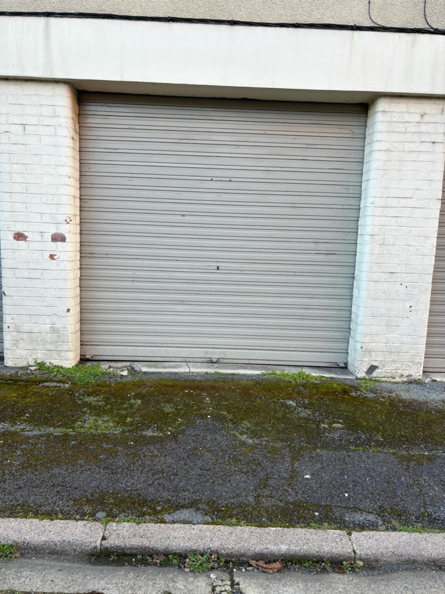 Appartement De Adrien Garage Prive Charleville-Mezieres Ngoại thất bức ảnh